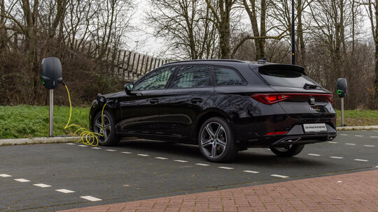 SEAT Leon Sportstourer 2025 PHEV