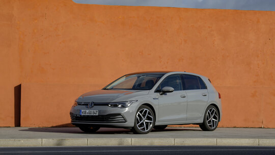 Volkswagen Golf eTSI